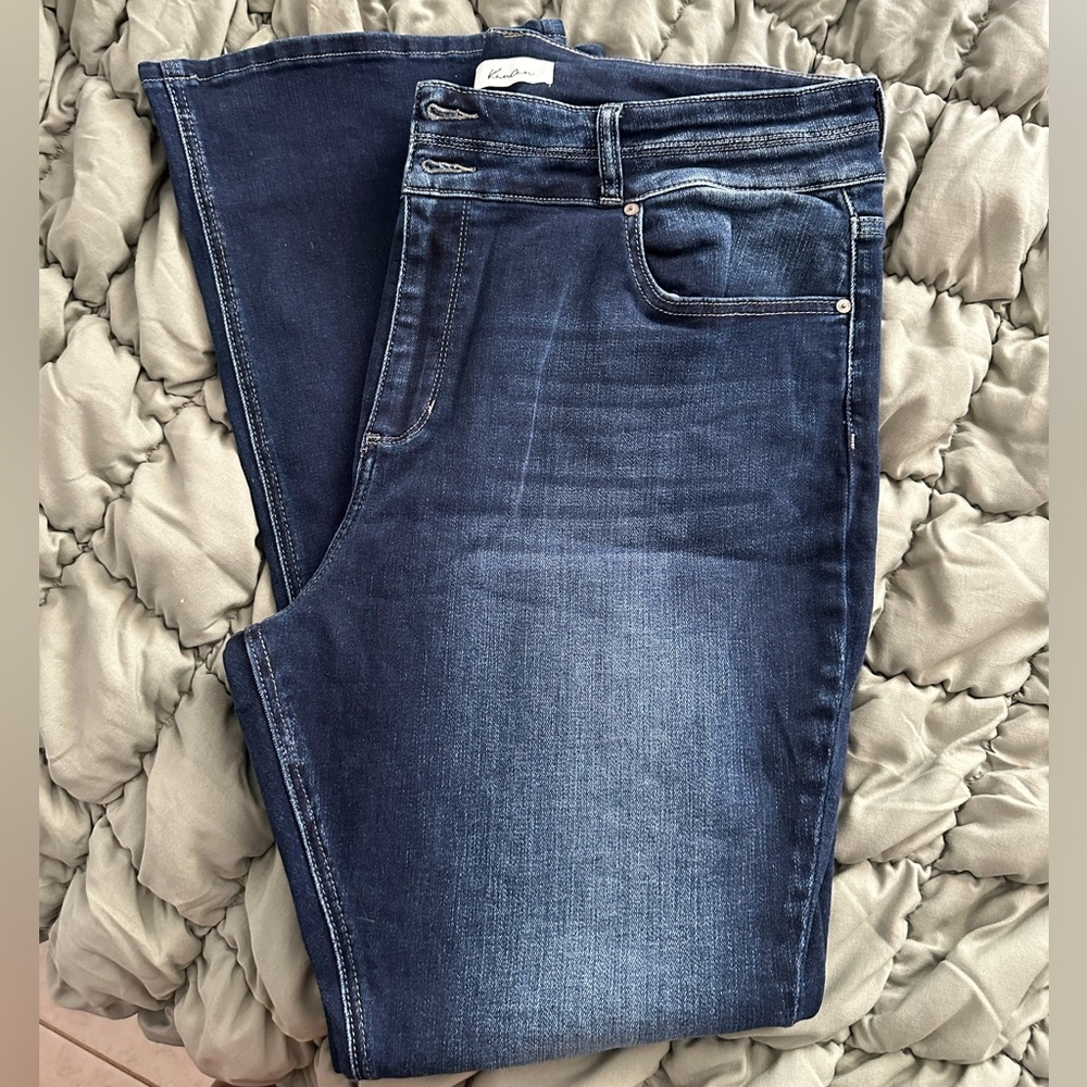 KanCan Slim Bootcut Jeans